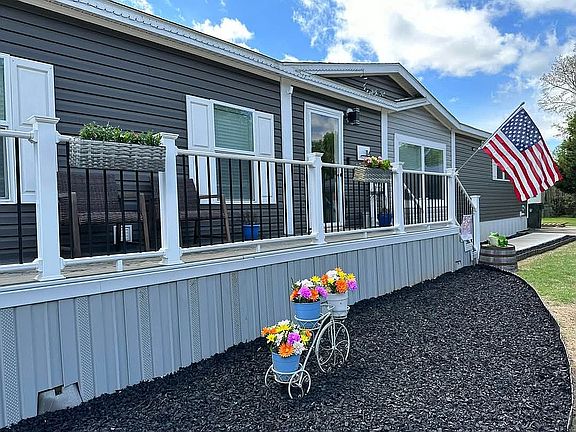 Front deck/door