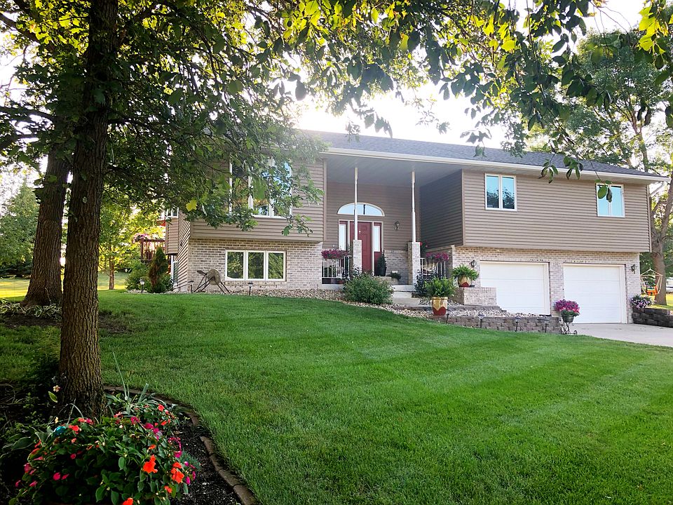 1st image of 1680 W Latoka Dr SW