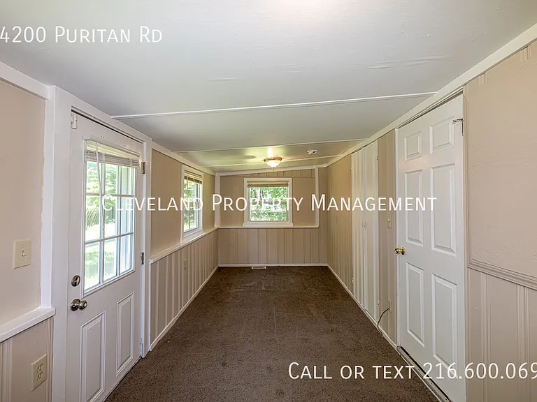 24200 Puritan Rd — Photo 18