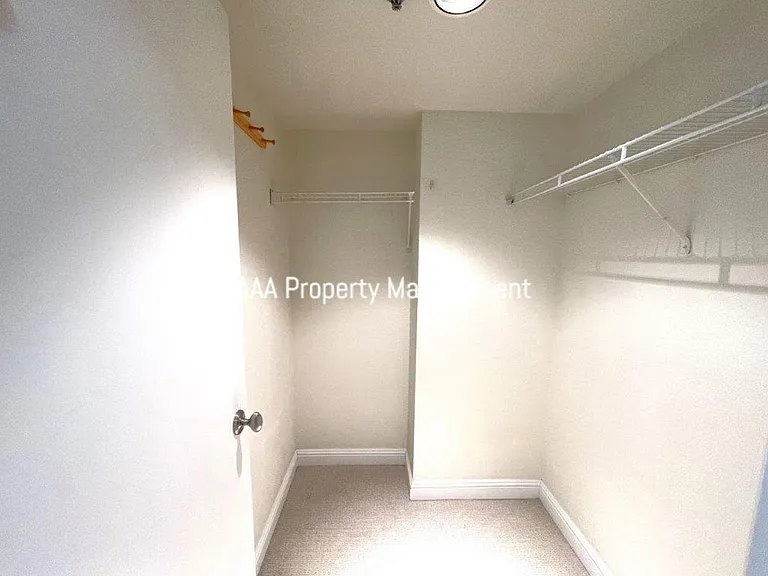 2530 Oak Rd #204 — Photo 13