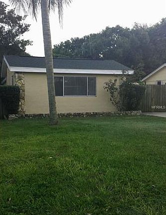 3rd image of 3750 45th Ave N