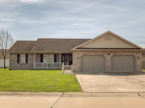 318 Willow Oak Dr, Red Bud, IL 62278