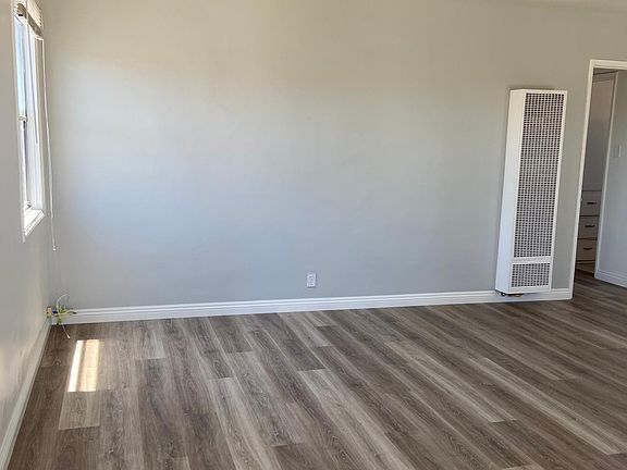 Livingroom from point of entrance