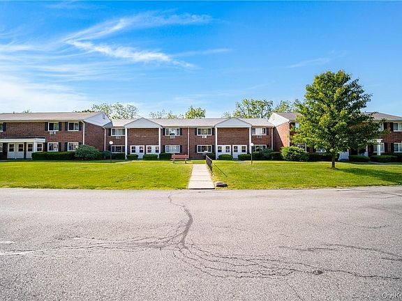 2nd image of 44 Manor Drive #44