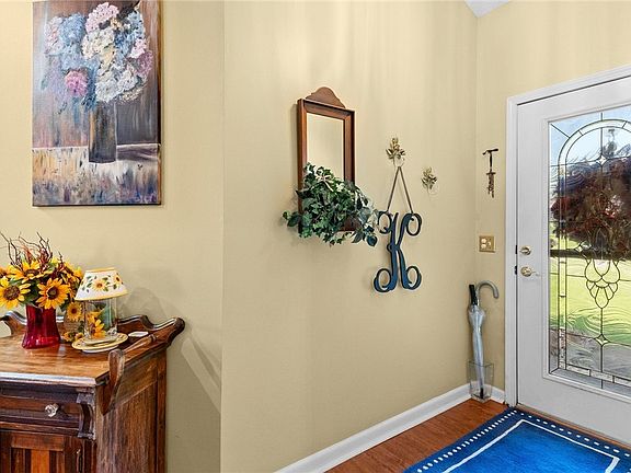 4th image of 6527 Hibiscus Ln