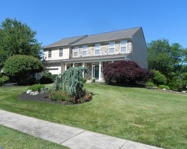 203 Crittenden Dr, Newtown, PA, 18940