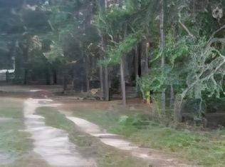 35 Simmons Dr, Camden, SC 29020