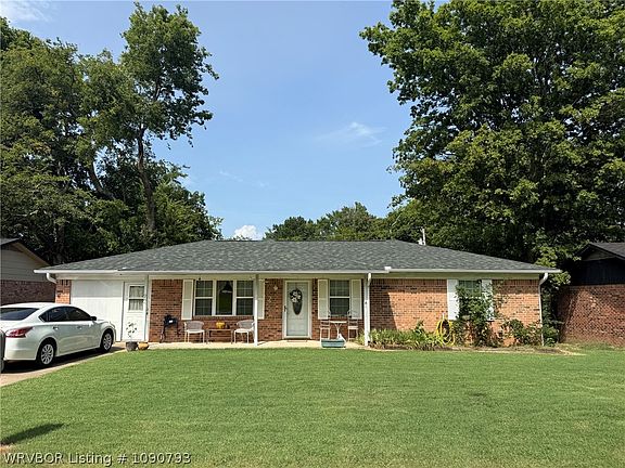 2nd image of 22 E Interstate Cir
