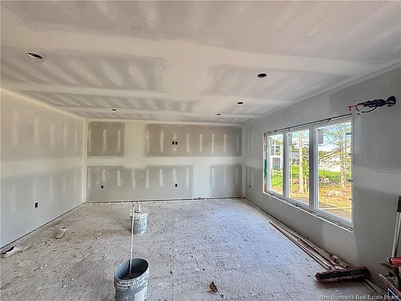 3rd image of 19 Burman St