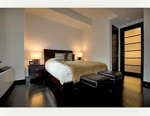 Sold by Nest Seekers International | media 8