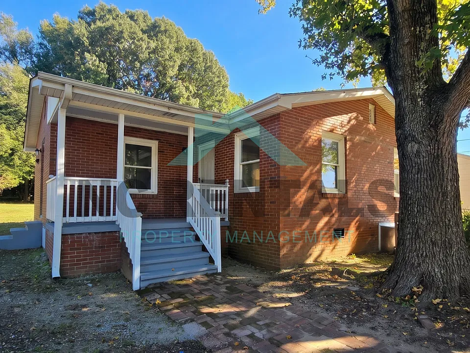 138 S School St