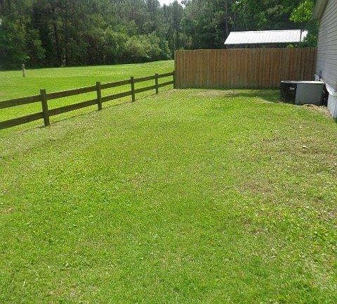 2nd image of 1166 NE County Road 125