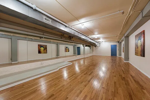 Sold by Nest Seekers International | media 38