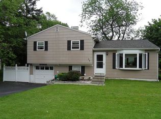 34 Addison Rd, Fishkill, NY 12524