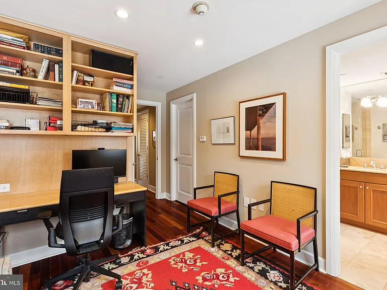 1701 Locust St #15-1704 — Photo 17