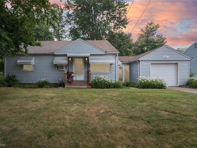 853 Brittain Rd, Akron, OH, 44305