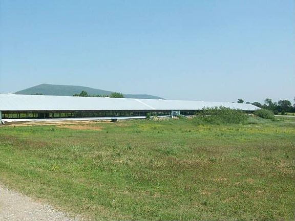 3rd image of 10200 W Highway 96