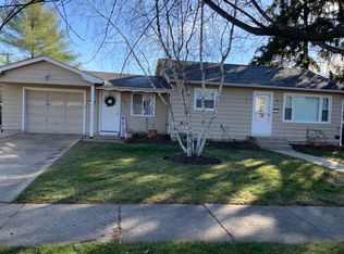 527 Aller Ave, Elgin, IL 60120