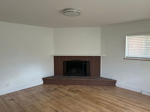 5th image of 410 Kensington St