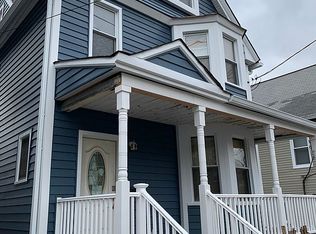 33 Lawrence Ave, Sleepy Hollow, NY 10591