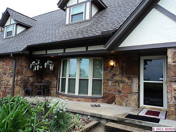 Front with LR Bay Window