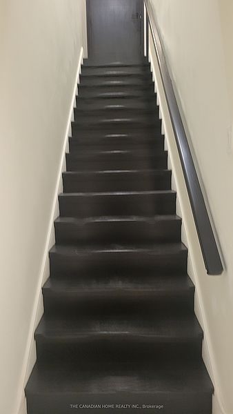 Toronto House for rent - 4 Bedrooms — photo 12