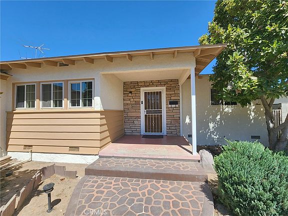 5th image of 9956 Gaviota Ave