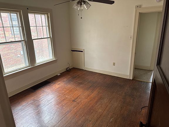 2nd image of 404 S Virginia Ave #404