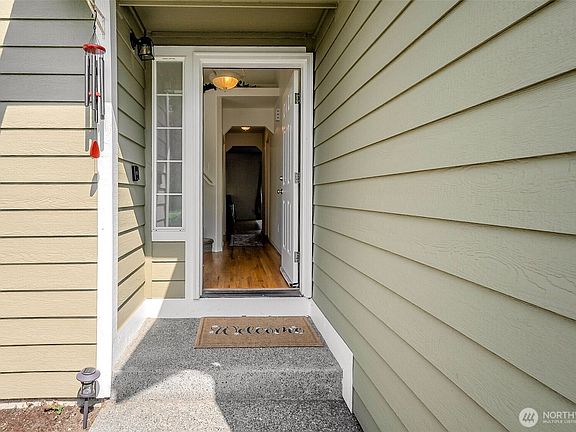 3rd image of 22407 107th Street Ct E