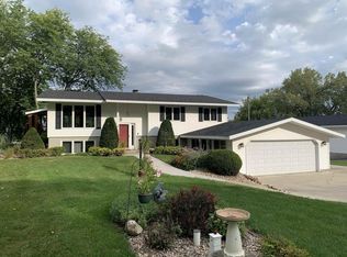 N3119 Lazy Point Rd, Fall River, WI 53932