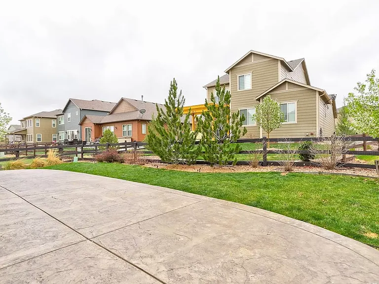 11551 Jimenez St — Photo 39