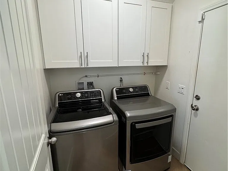 501 Villa Way — Photo 34