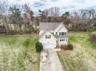 4965 Homestead Dr, Mebane, NC 27302