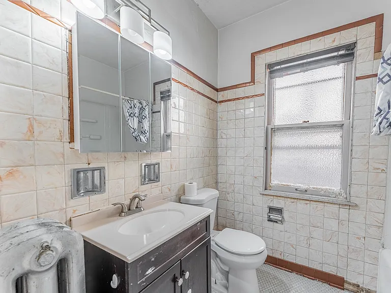 1845 Oak Park Ave #2 — Photo 12