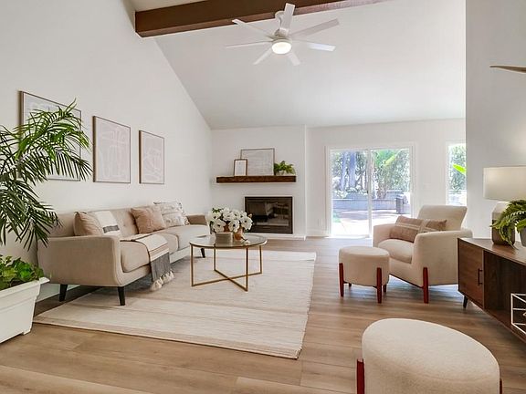 3rd image of 10641 Canyon Lake Dr