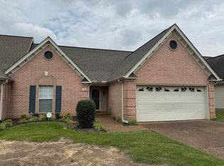 306 Country Squire Ln, Searcy, AR 72143