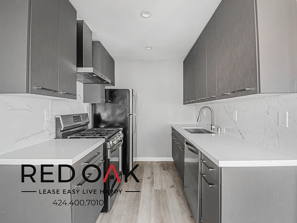514 S Mariposa Ave #204