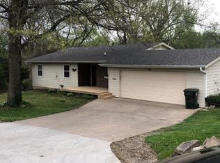 120 O Ave E, Oskaloosa, IA 52577