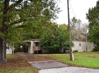 56445 Maple Rd, Astor, FL 32102