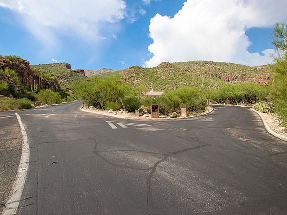 4th image of 3588 E Secret Canyon Pl