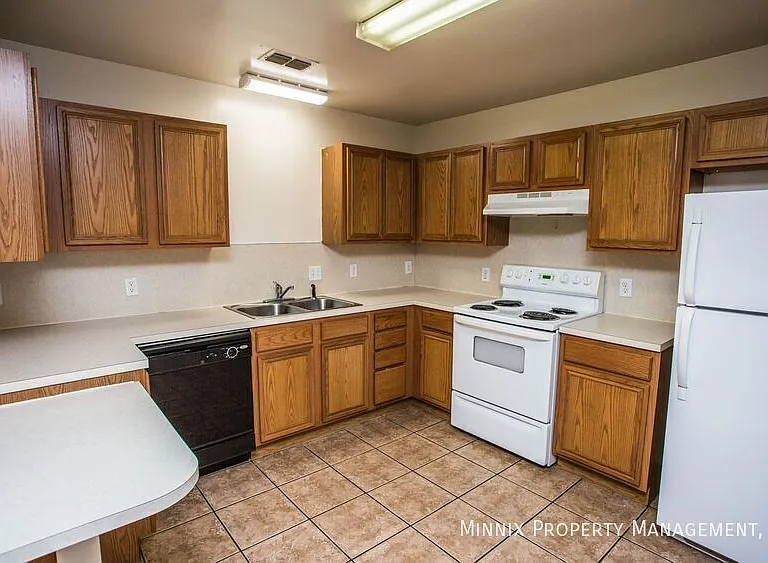 514 N Clinton Ave #B — Photo 30
