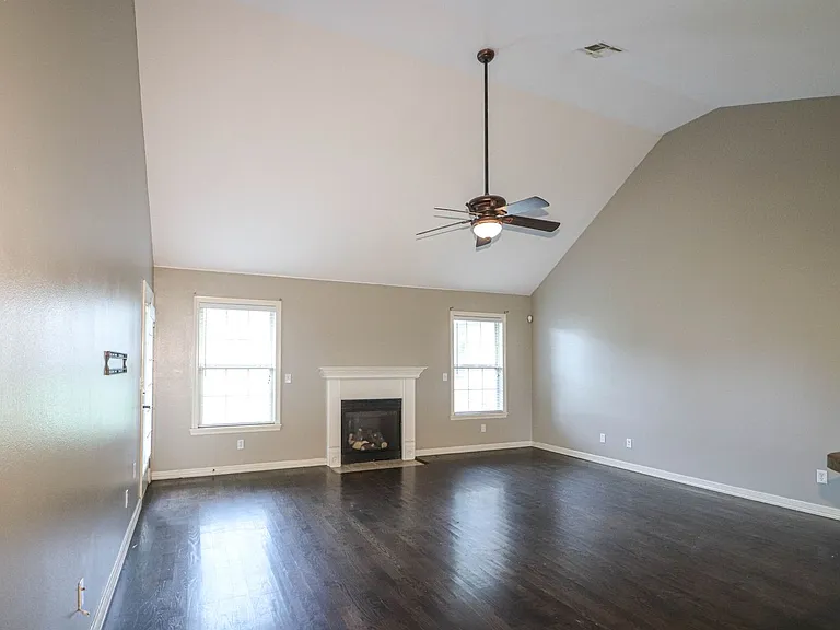 15022 S Justin Ave — Photo 19