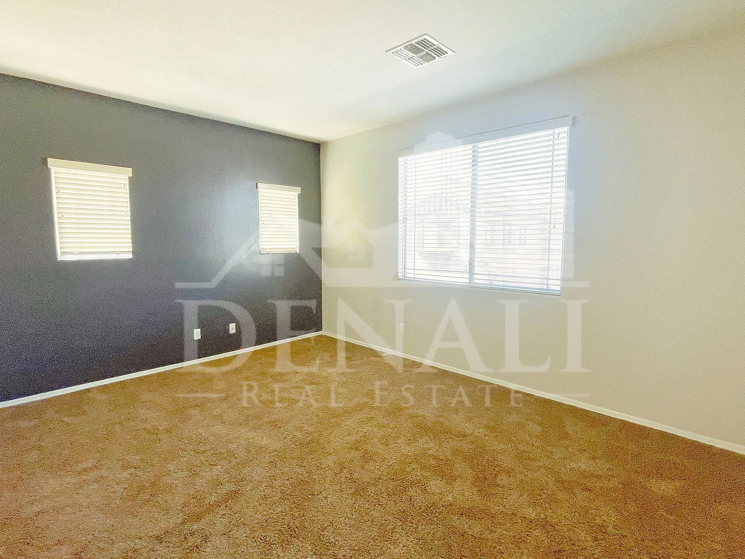 2 bed, 2.0 bath, 1227 sqft, $1,595 — Photo 4