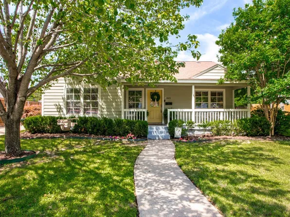 845 Springbrook Dr, Fort Worth, TX 76107