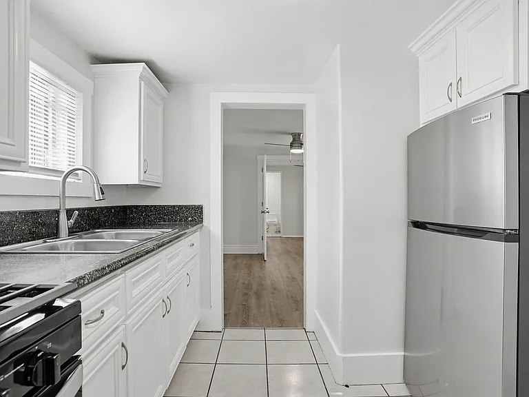 510 Elm Ave #3 — Photo 8