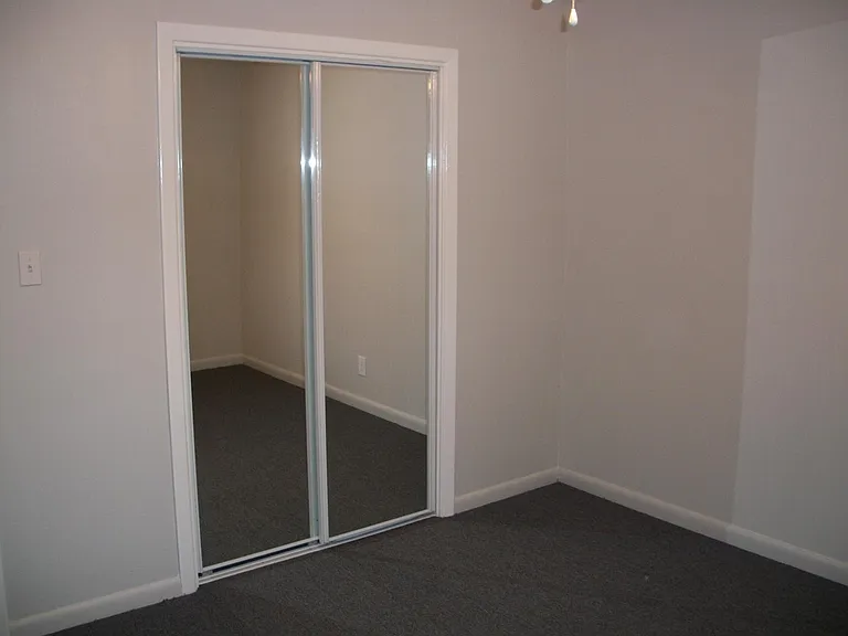 410 Lloyd St — Photo 3