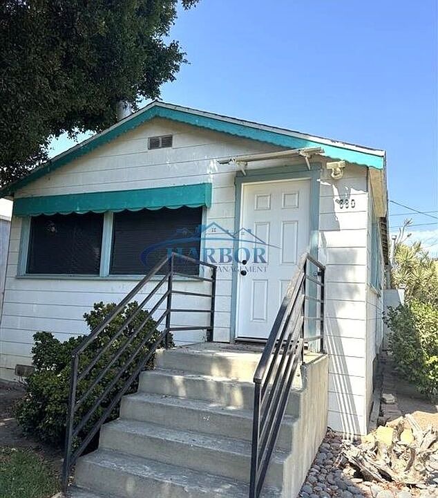 1st image of 680 W Paseo Del Mar