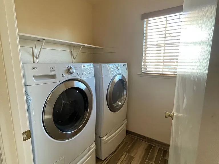 4143 Canopy Ct — Photo 12