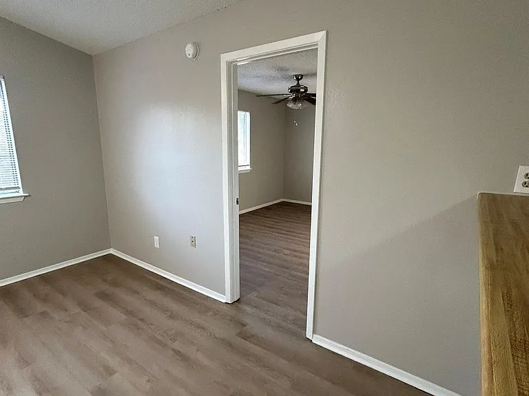 7900 W Gate Blvd #B — Photo 12