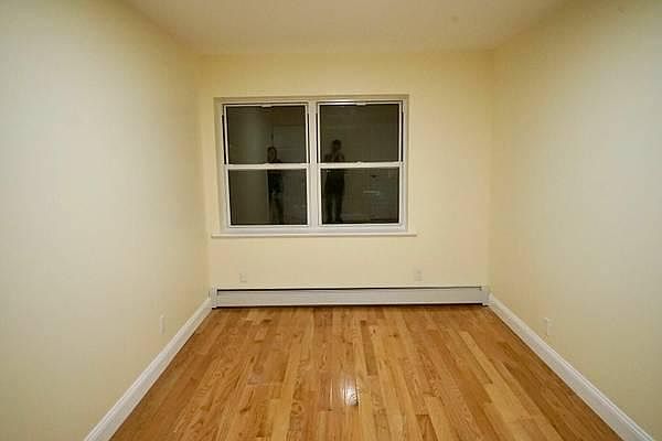 2nd image of 6008 77th St #2F